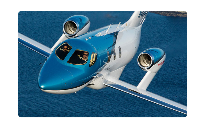 将发动机装置在商务喷气飞机主翼上方
——这是Honda开创的先例